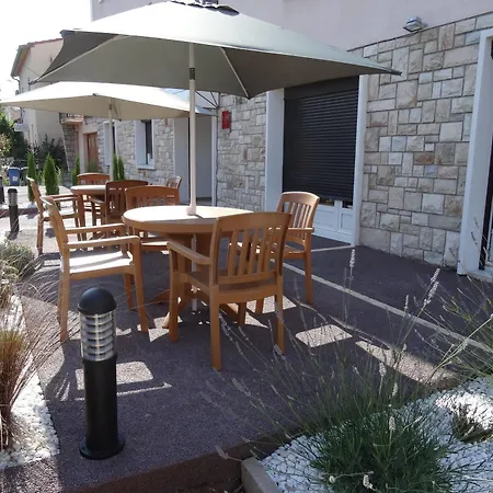 Hotel Prado Avec Parking - Proche Zenith