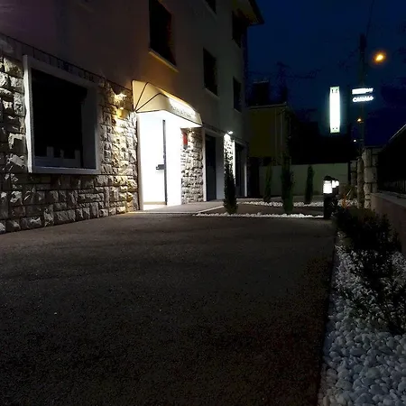 호텔 Prado Avec Parking - Proche Zenith 툴루즈