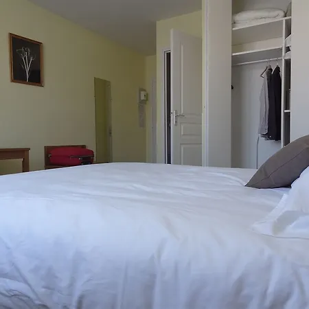 Prado Avec Parking - Proche Zenith 호텔 3*