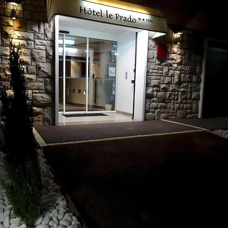 호텔 Prado Avec Parking - Proche Zenith 3*